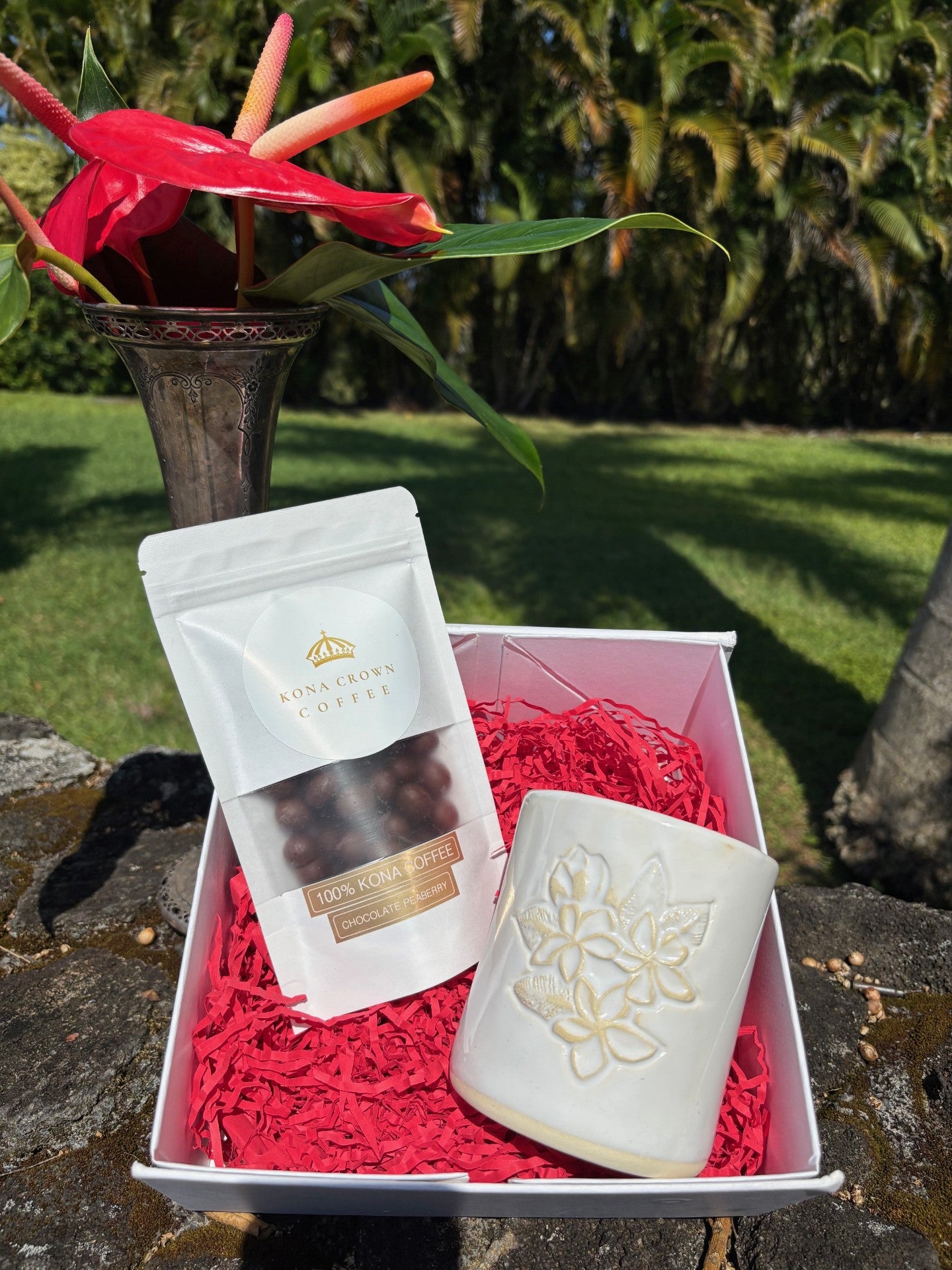Valentine's Gift Box - Artisan Mug and Kona Treat